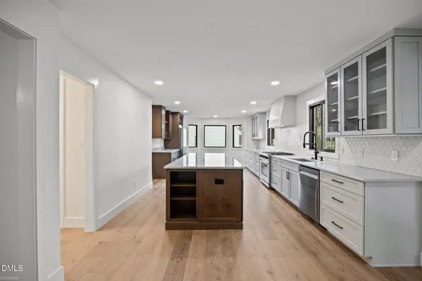 $975,000 | 8309 Harps Mill Road, Raleigh, NC 27615