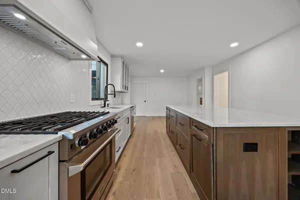 $975,000 | 8309 Harps Mill Road, Raleigh, NC 27615