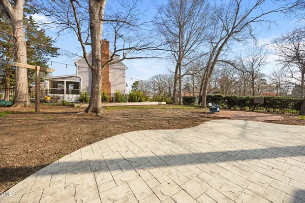 $975,000 | 8309 Harps Mill Road, Raleigh, NC 27615