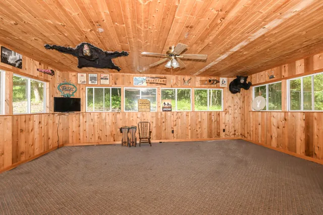 $479,000 | N6089 Lyons Road, Burlington, WI 53105