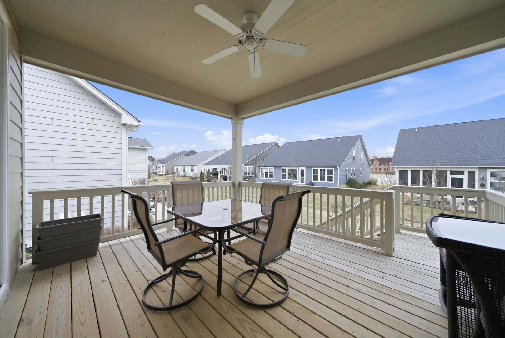 76 Somerset Circle Wheaton, IL 60189 - Photo 30 of 40 a view of a balcony with furniture