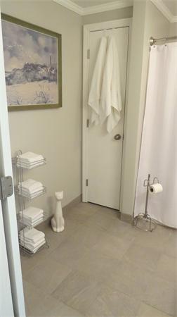 8 Sutton Court, Unit 8 Amherst, MA 01002 - Photo 18 of 29