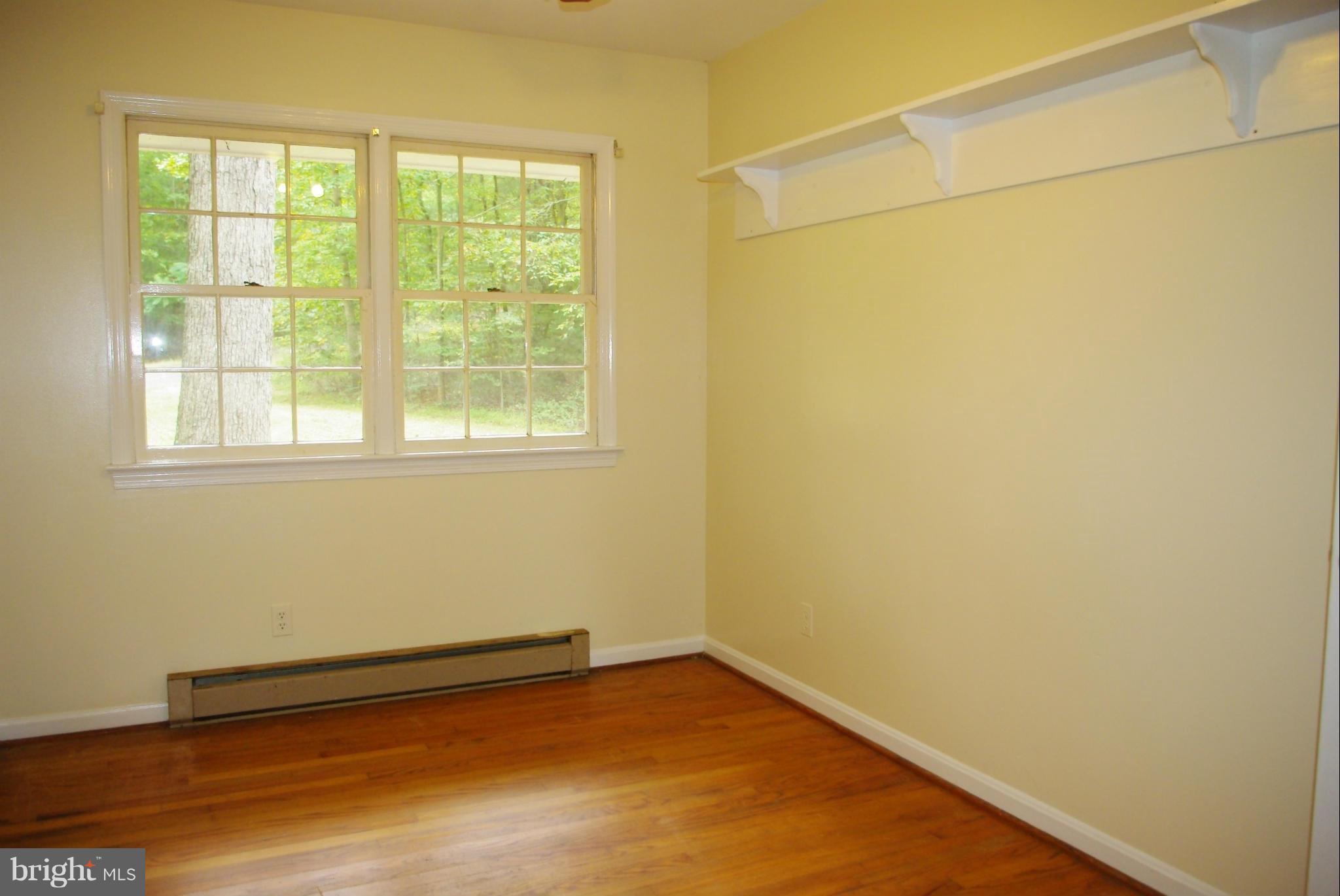 353 Aaron Mountain Road Castleton, VA 22716 - Photo 22 of 23 Bedroom 3