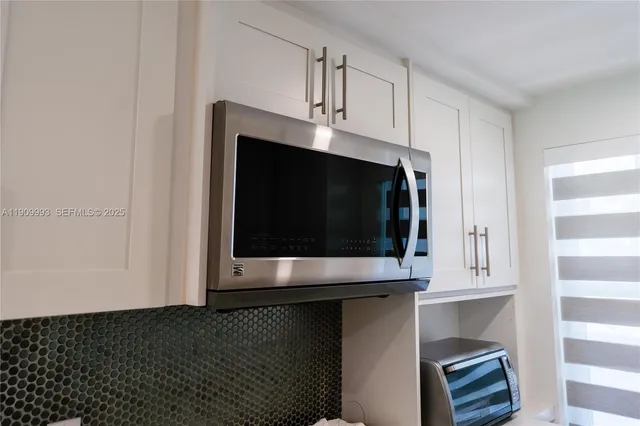 $3,300 | 4017 North Cypress Drive, Unit 201, Pompano Beach, FL 33069