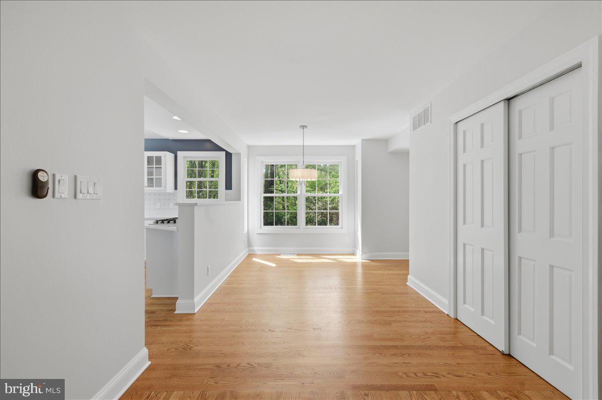 5736 8th Road North Arlington, VA 22205 - Photo 17 of 57 Family Room