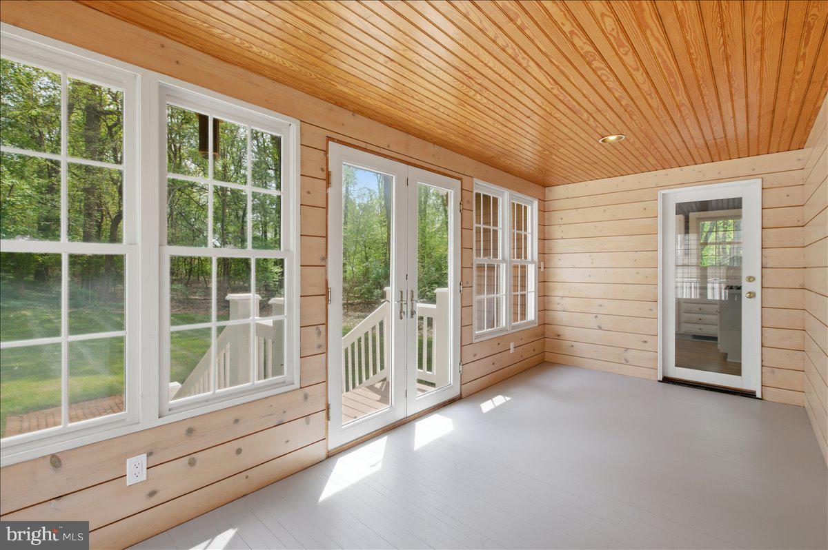 5736 8th Road North Arlington, VA 22205 - Photo 26 of 57 Three season sunroom