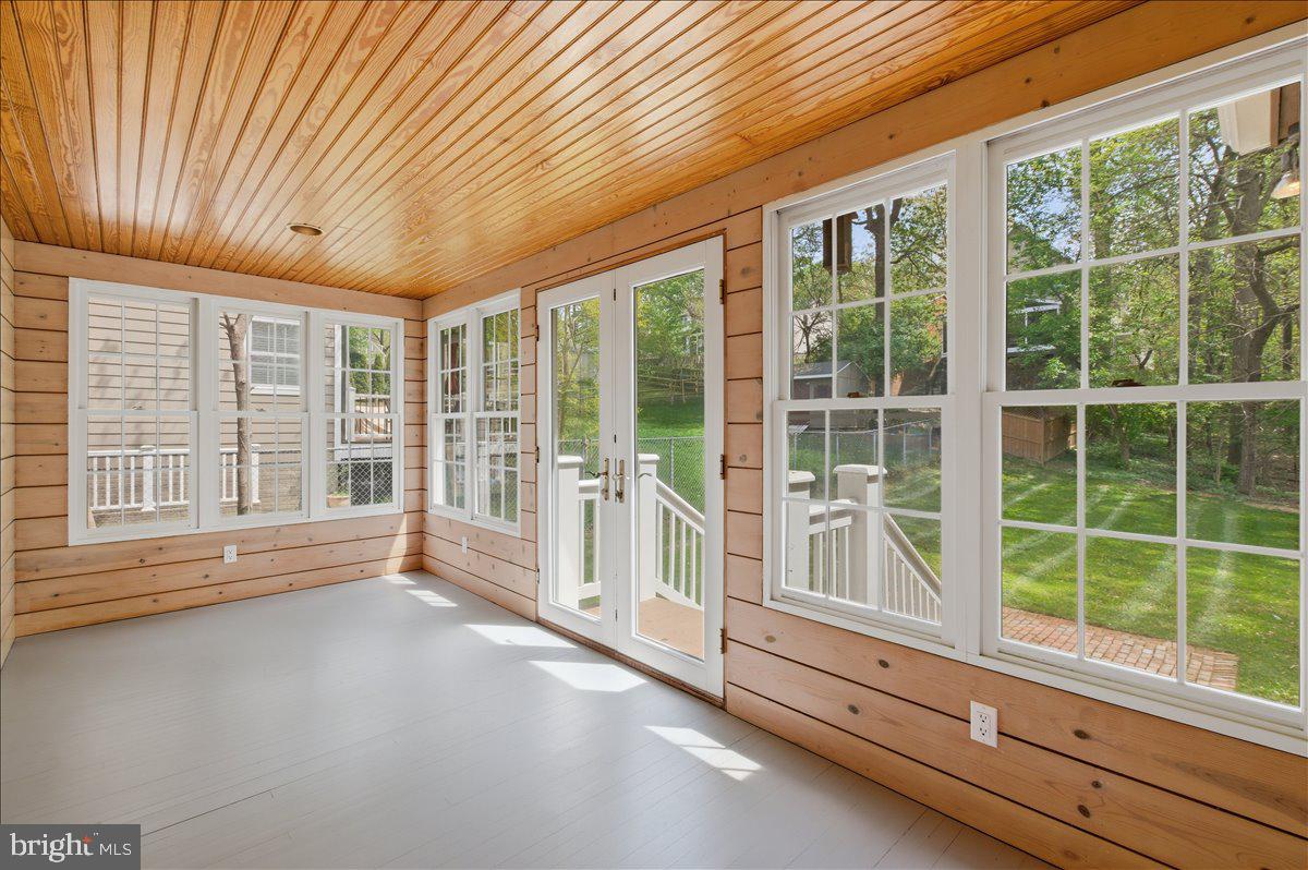 5736 8th Road North Arlington, VA 22205 - Photo 27 of 57 Three season sunroom