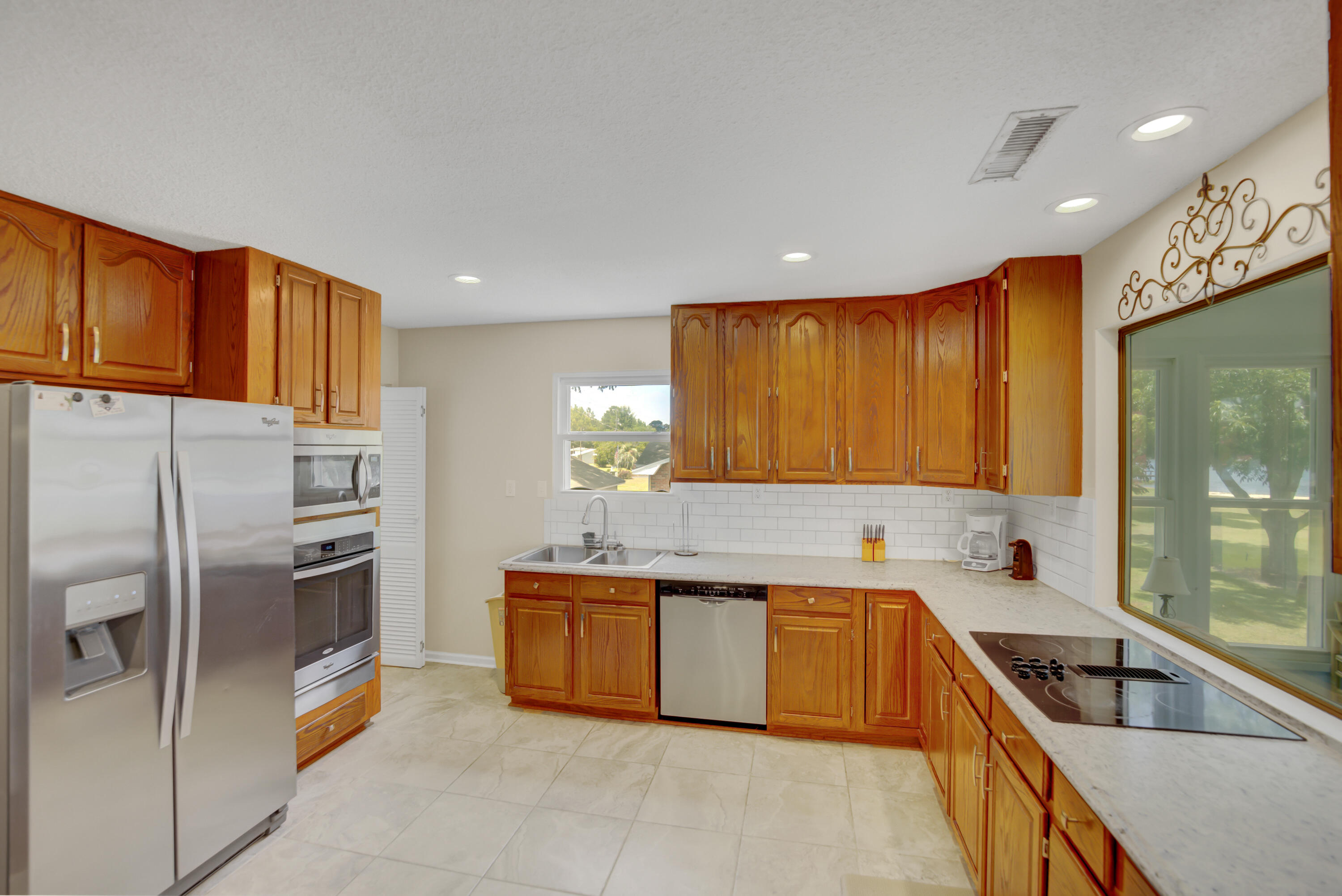 1186 Ralph Bell Road Summerton, SC 29148 - Photo 15 of 45 16 (1)