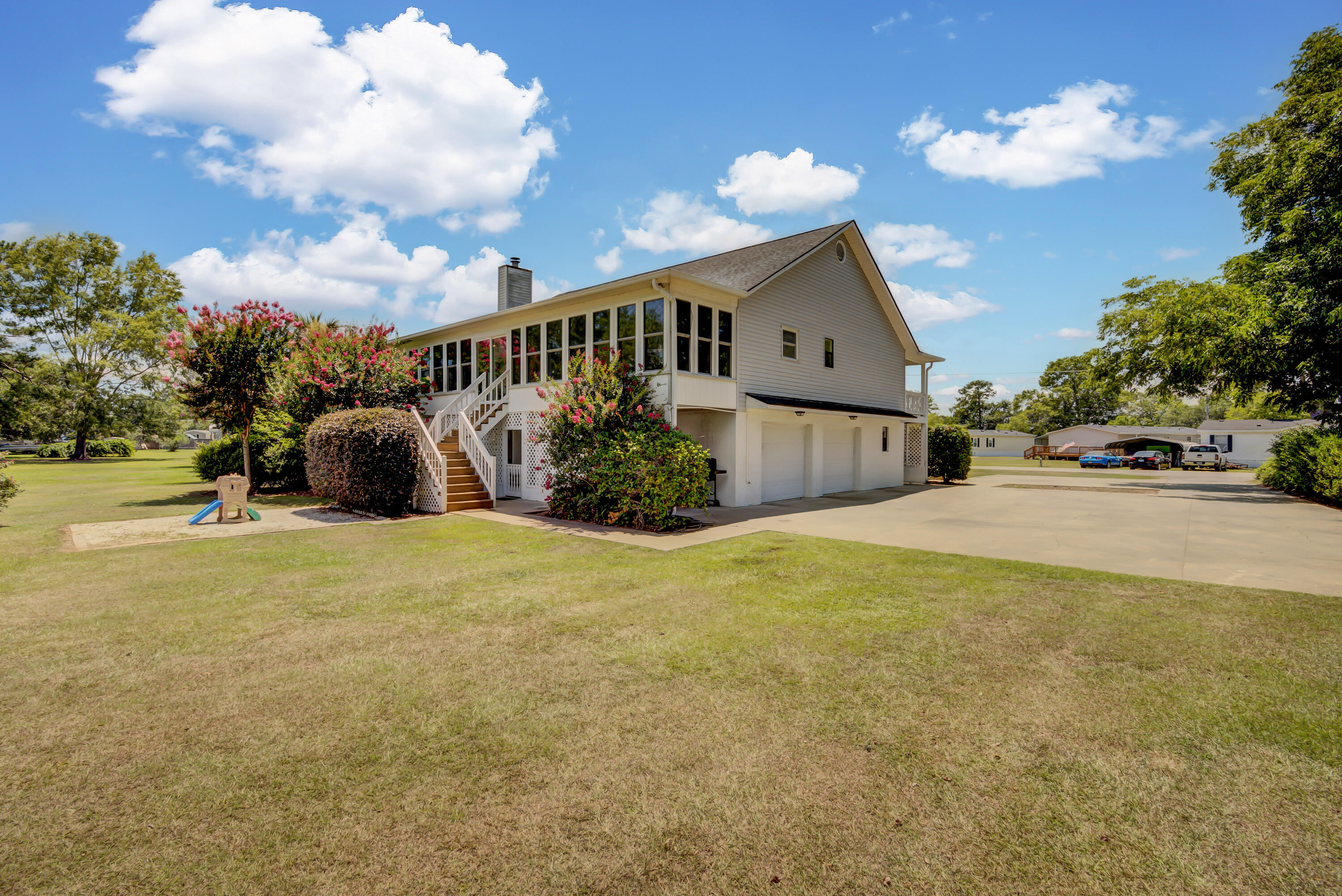 1186 Ralph Bell Road Summerton, SC 29148 - Photo 5 of 45 39
