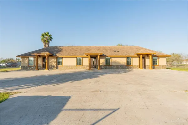 $760 | 17002 Queen Palm Drive, Unit C, Penitas, TX 78576