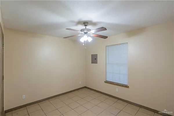 $760 | 17002 Queen Palm Drive, Unit C, Penitas, TX 78576