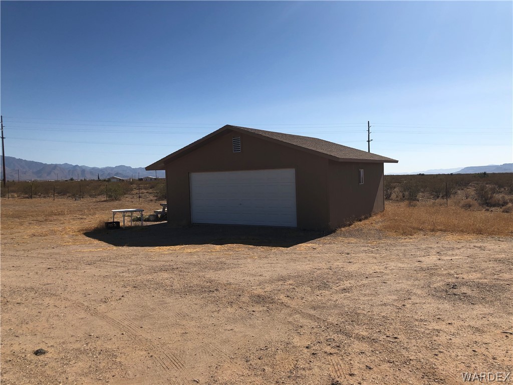 5154 Ramon Drive Golden Valley, AZ 86413 - Photo 2 of 4