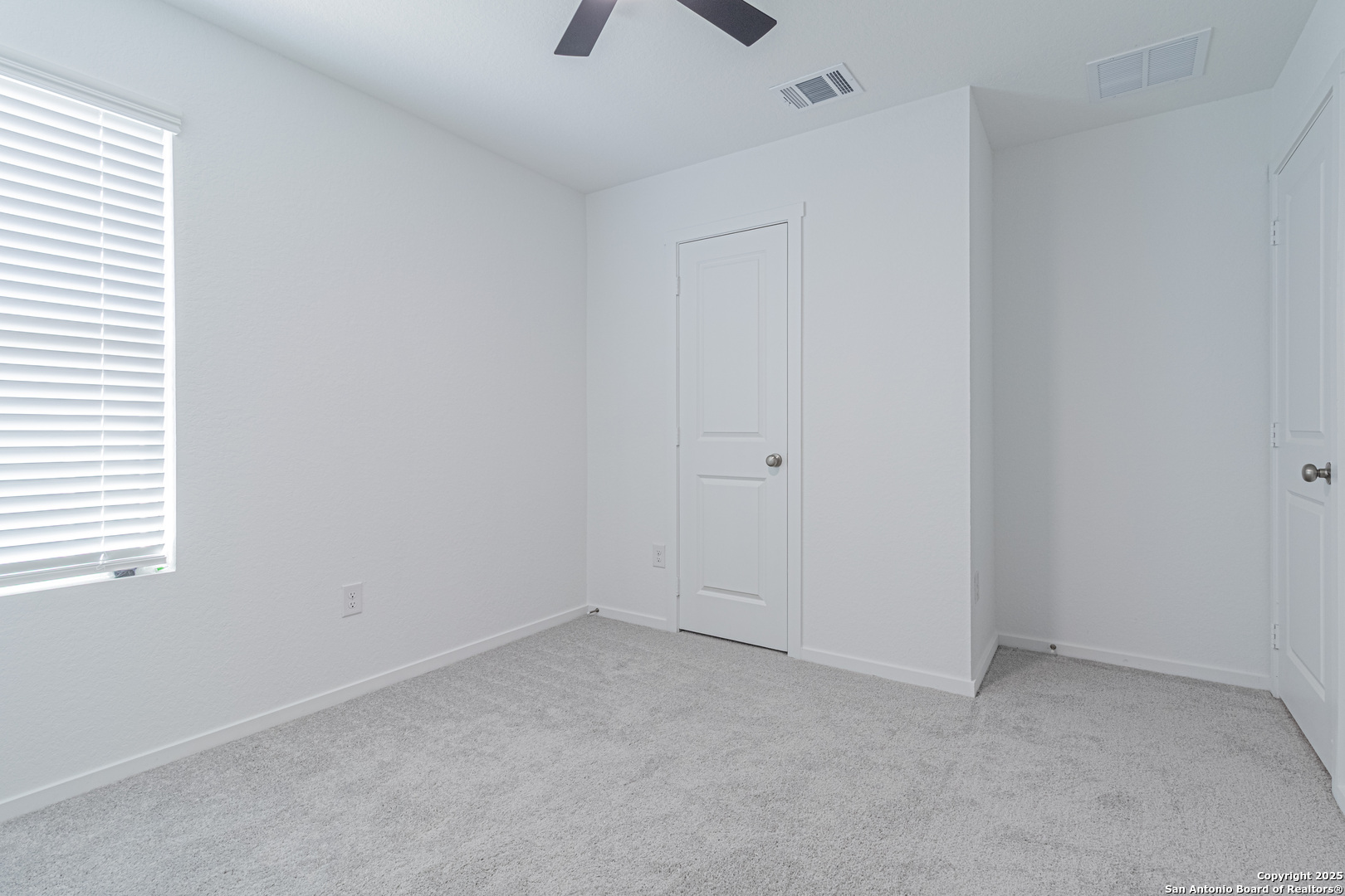 14610 Kayden Ridge San Antonio, TX 78253 - Photo 15 of 35 an empty room with a window
