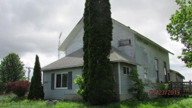 1183 Fisher Road Quincy, MI 49082 - Photo 2 of 14 IMG_3681