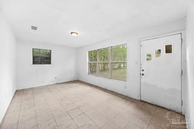 $114,900 | 914 Twinbrook Avenue, Pensacola, FL 32505