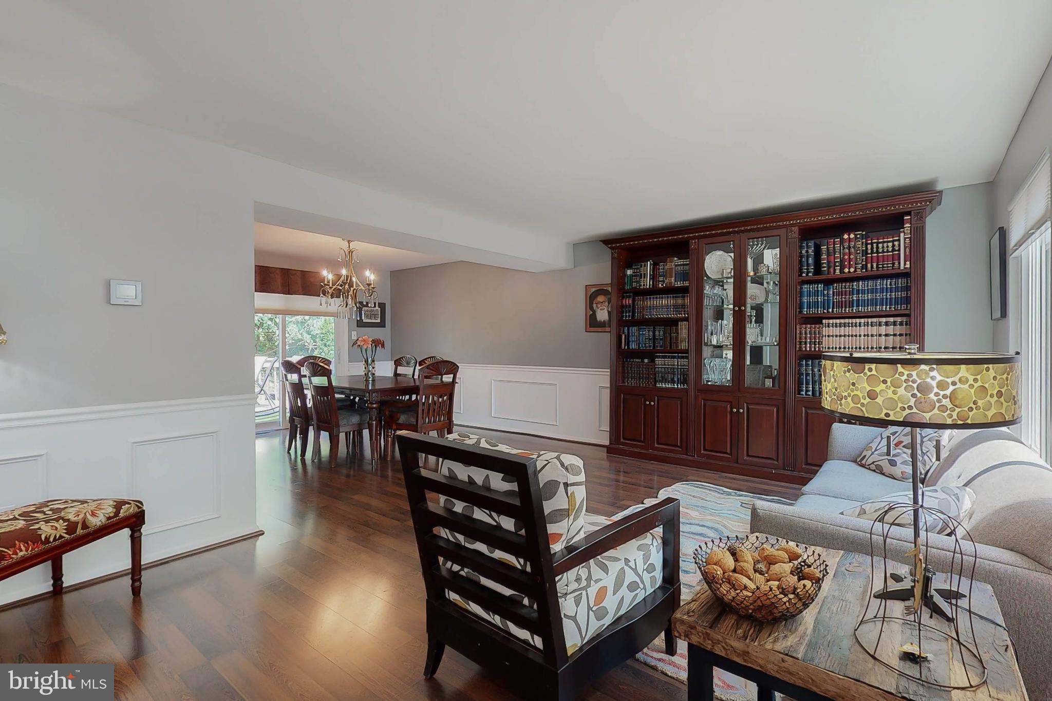 6313 Benhurst Road Baltimore, MD 21209 - Photo 2 of 31