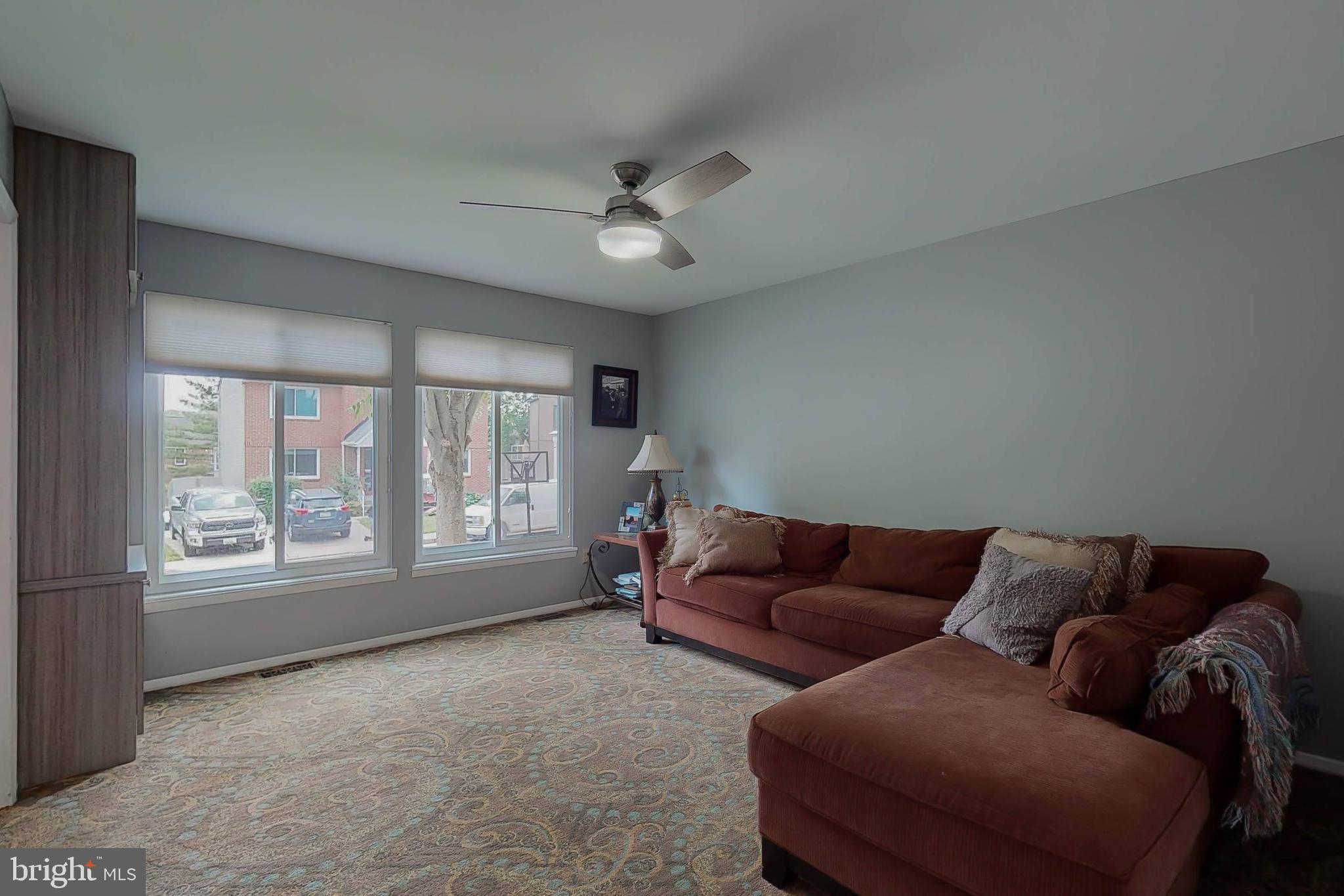 6313 Benhurst Road Baltimore, MD 21209 - Photo 12 of 31