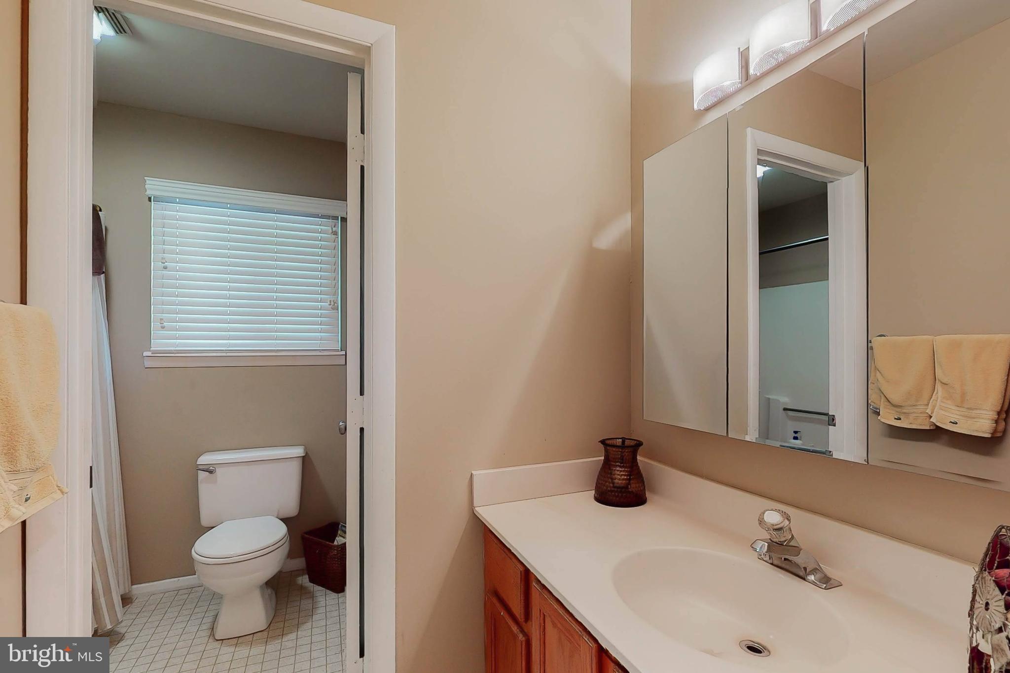 6313 Benhurst Road Baltimore, MD 21209 - Photo 17 of 31