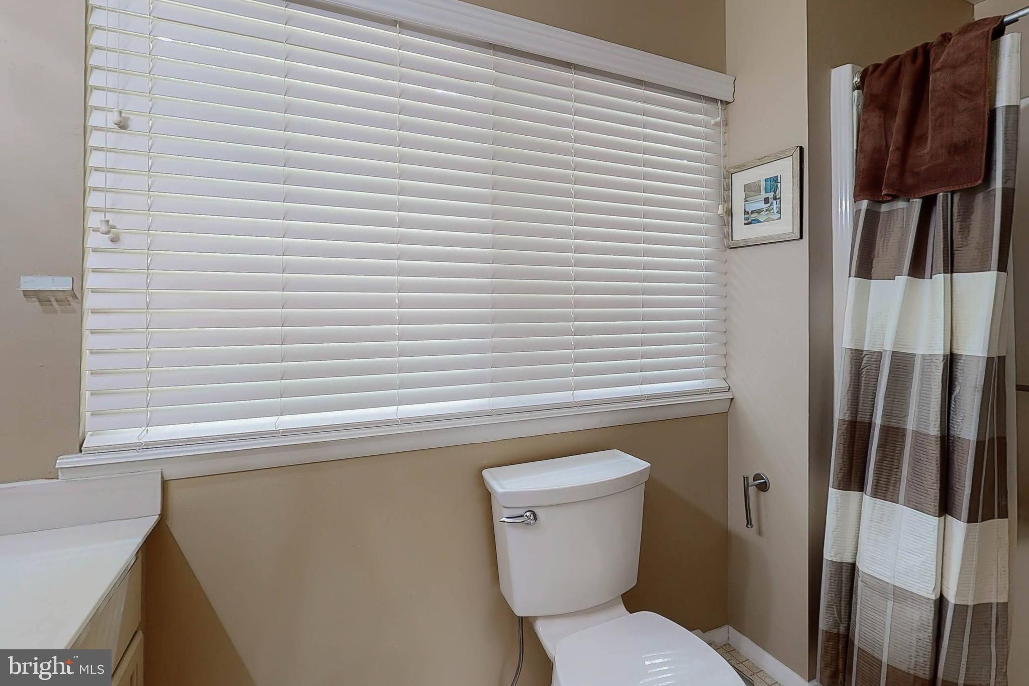 6313 Benhurst Road Baltimore, MD 21209 - Photo 20 of 31