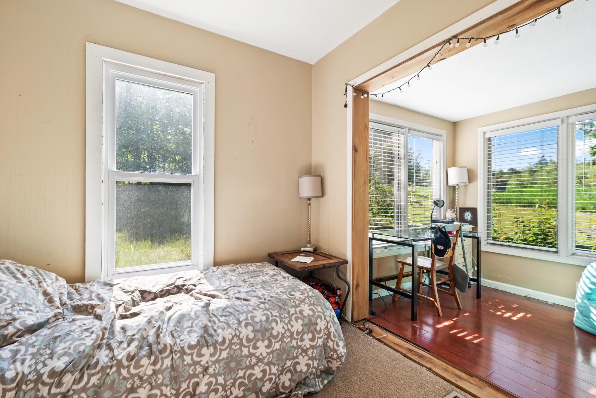 10035 King Road Alanson, MI 49706 - Photo 16 of 23 Gallery Image 16