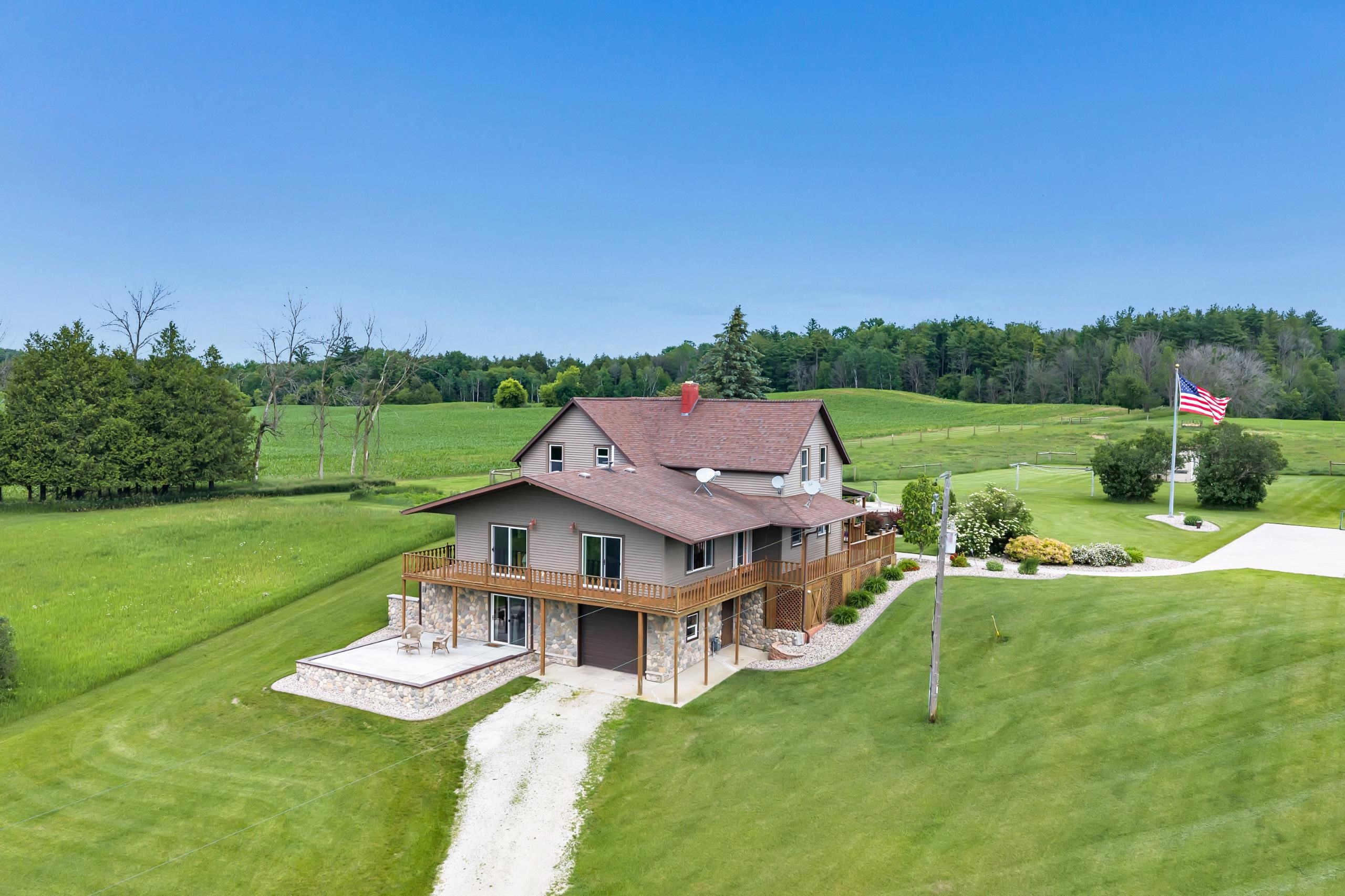 17111 Kvitek Road Maribel, WI 54227 - Photo 72 of 82