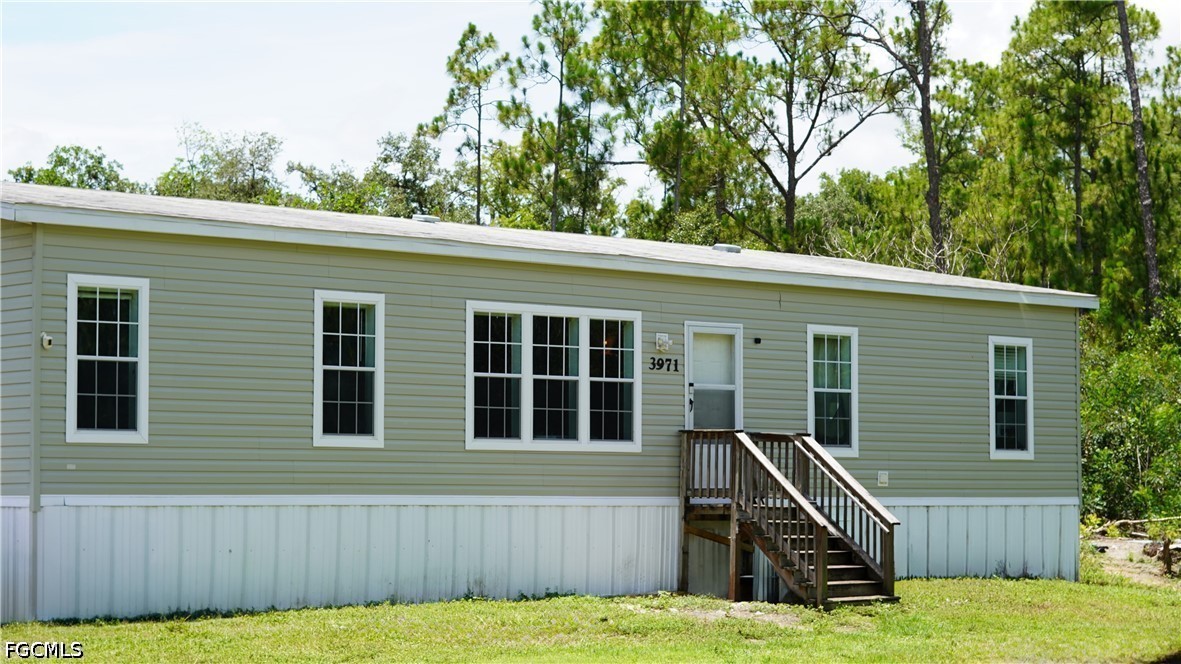 3971 Loblolly Bay Road Southwest LaBelle, FL 33935 - Photo 2 of 17
