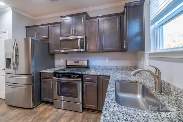 $2,675 | 2037 Christopher Wood Court, Fort Mill, SC 29707