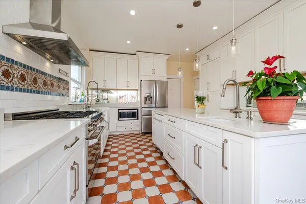 $2,149,000 | 211 Laurelton Boulevard, Long Beach, NY 11561