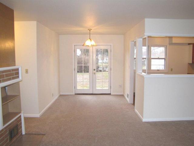 211 North McCabe Road Spokane, WA 99216 - Photo 4 of 9