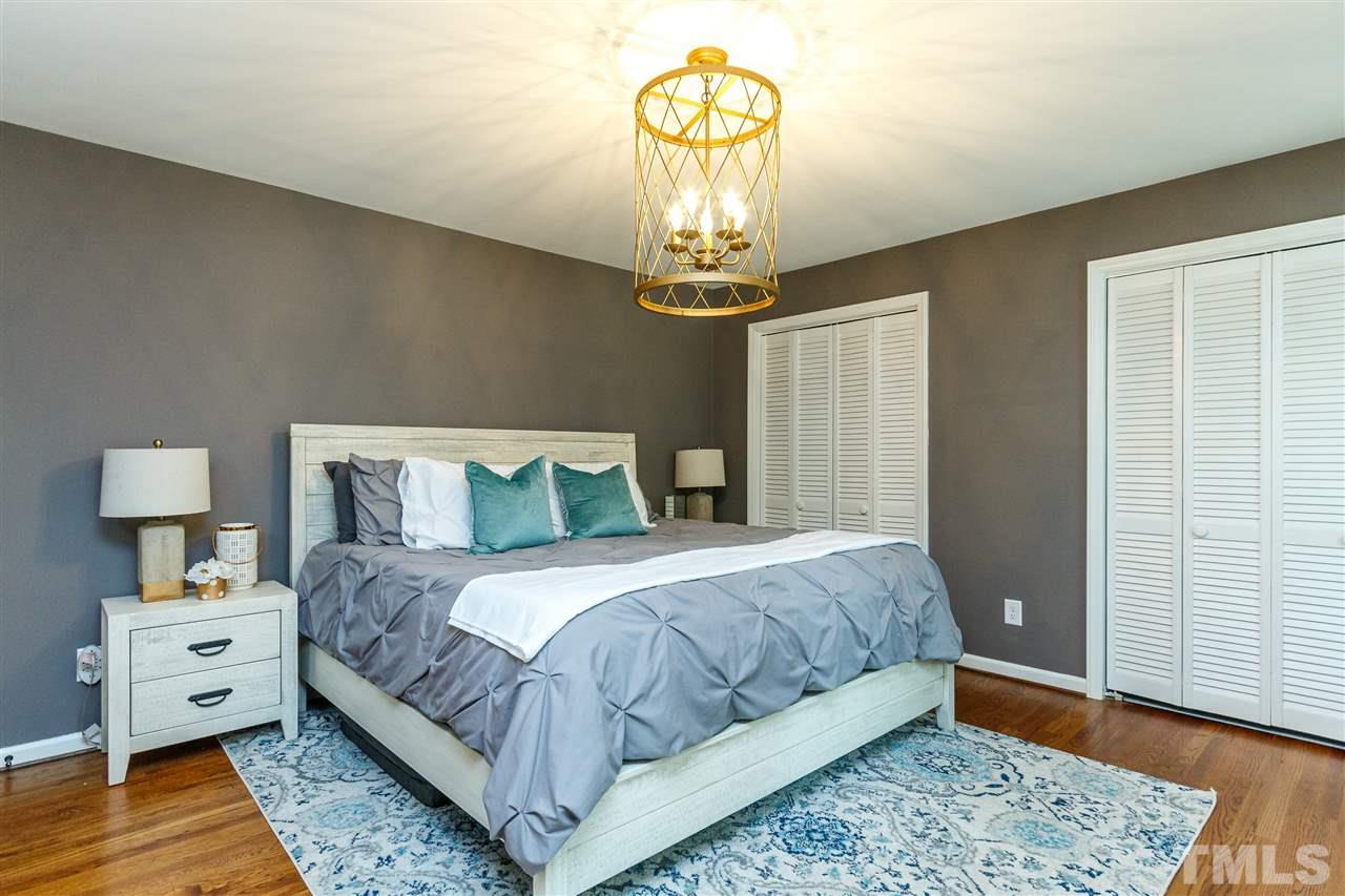 4925 Brookhurst Place Raleigh, NC 27609 - Photo 18 of 30