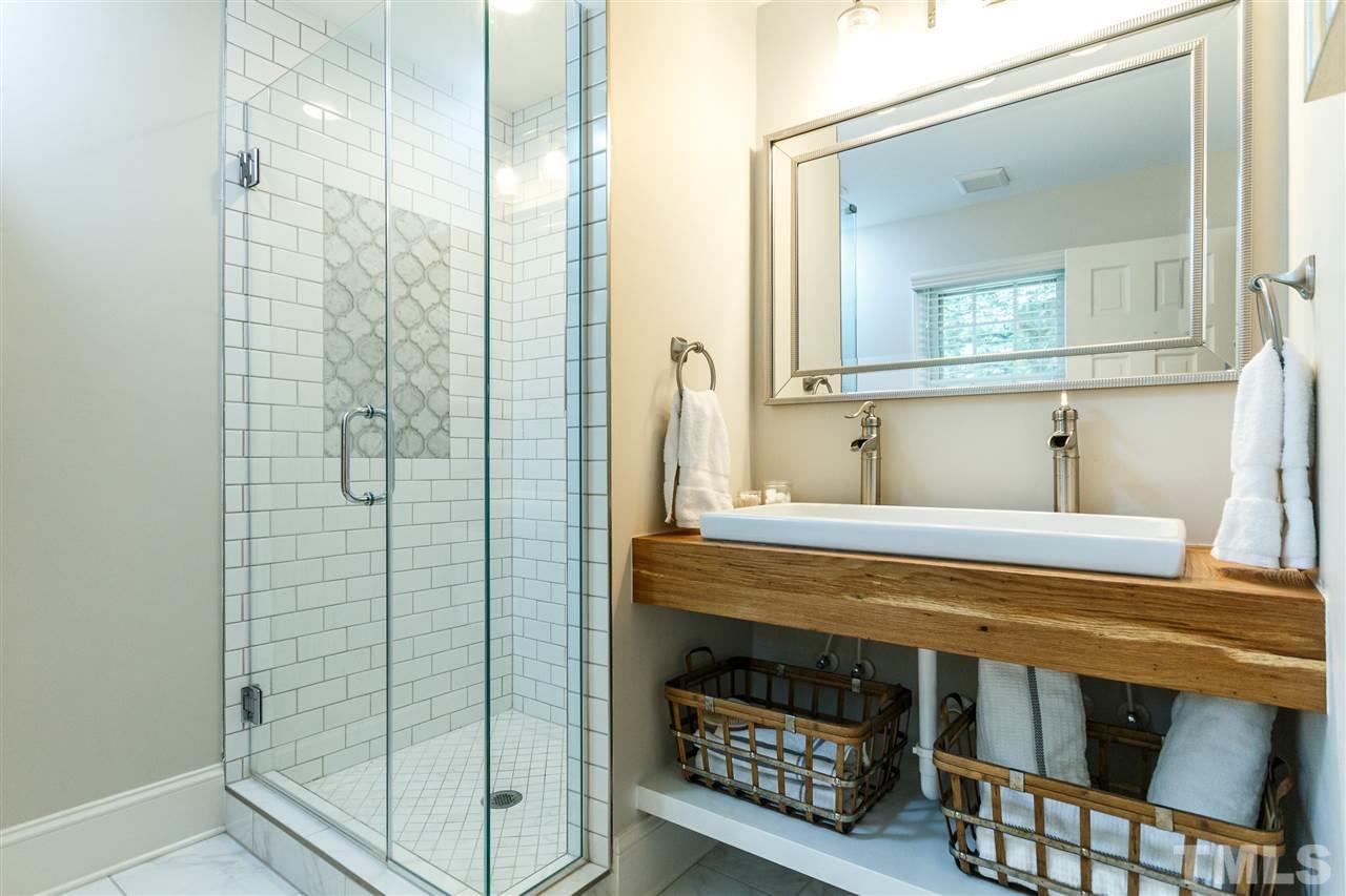 4925 Brookhurst Place Raleigh, NC 27609 - Photo 19 of 30