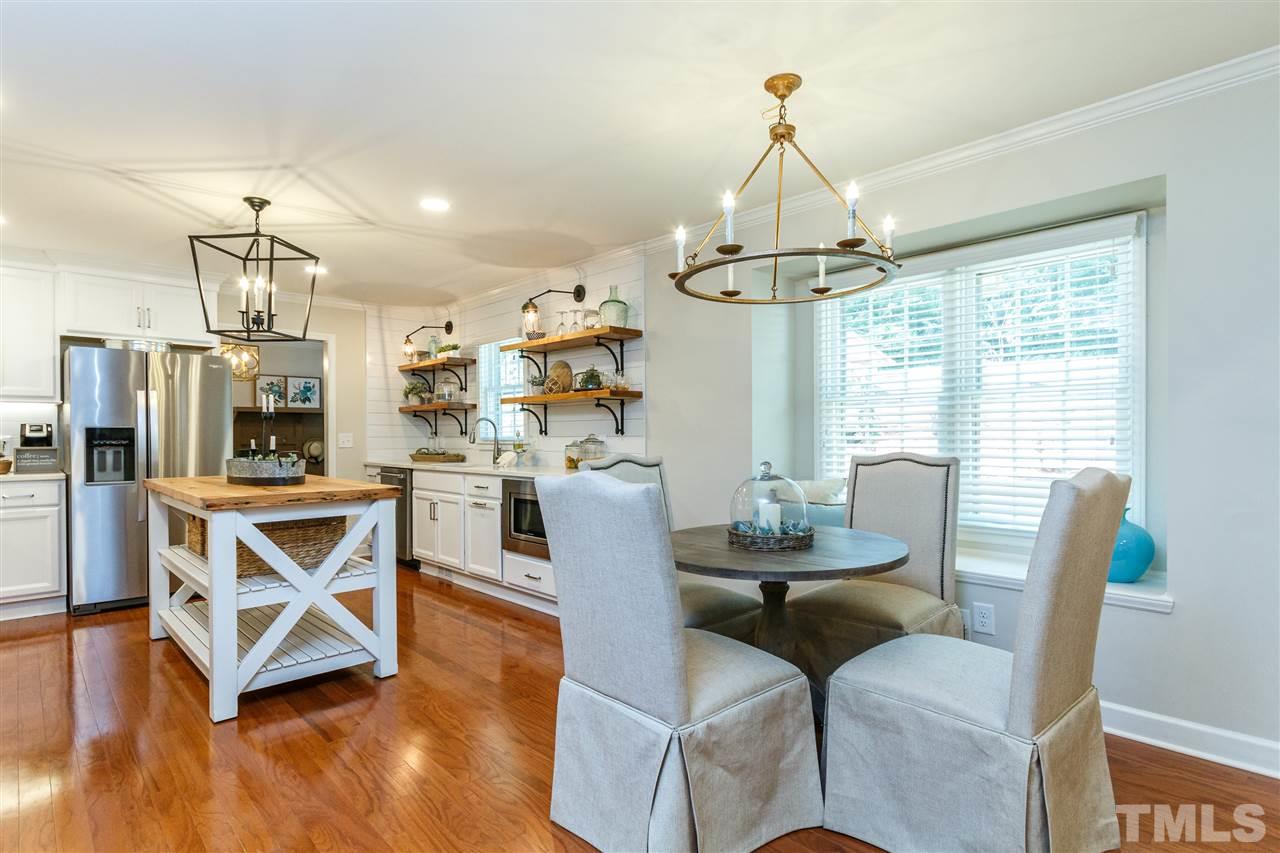 4925 Brookhurst Place Raleigh, NC 27609 - Photo 10 of 30