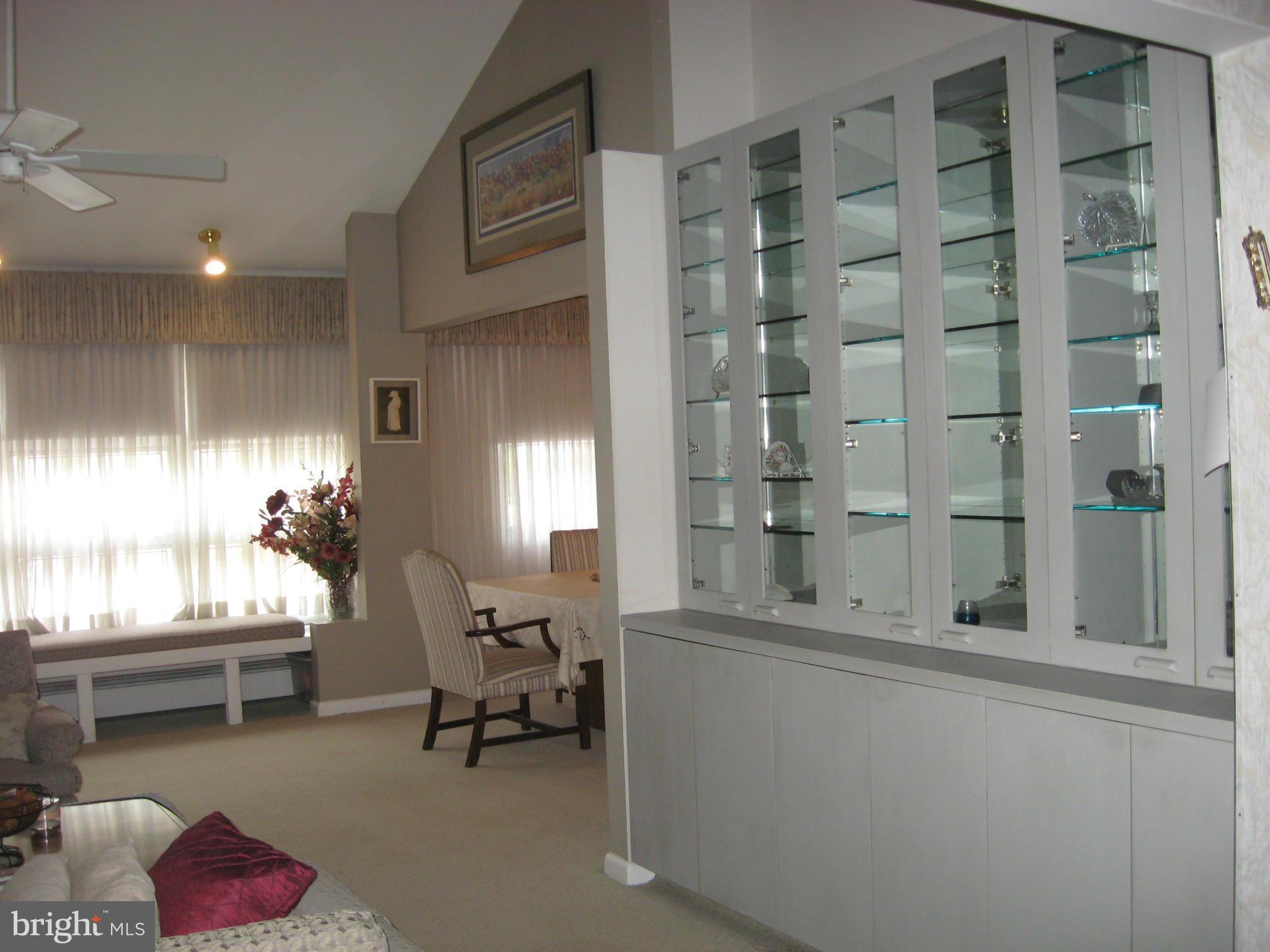 2504 Larryvale Road Baltimore, MD 21209 - Photo 2 of 26 Interior (General)