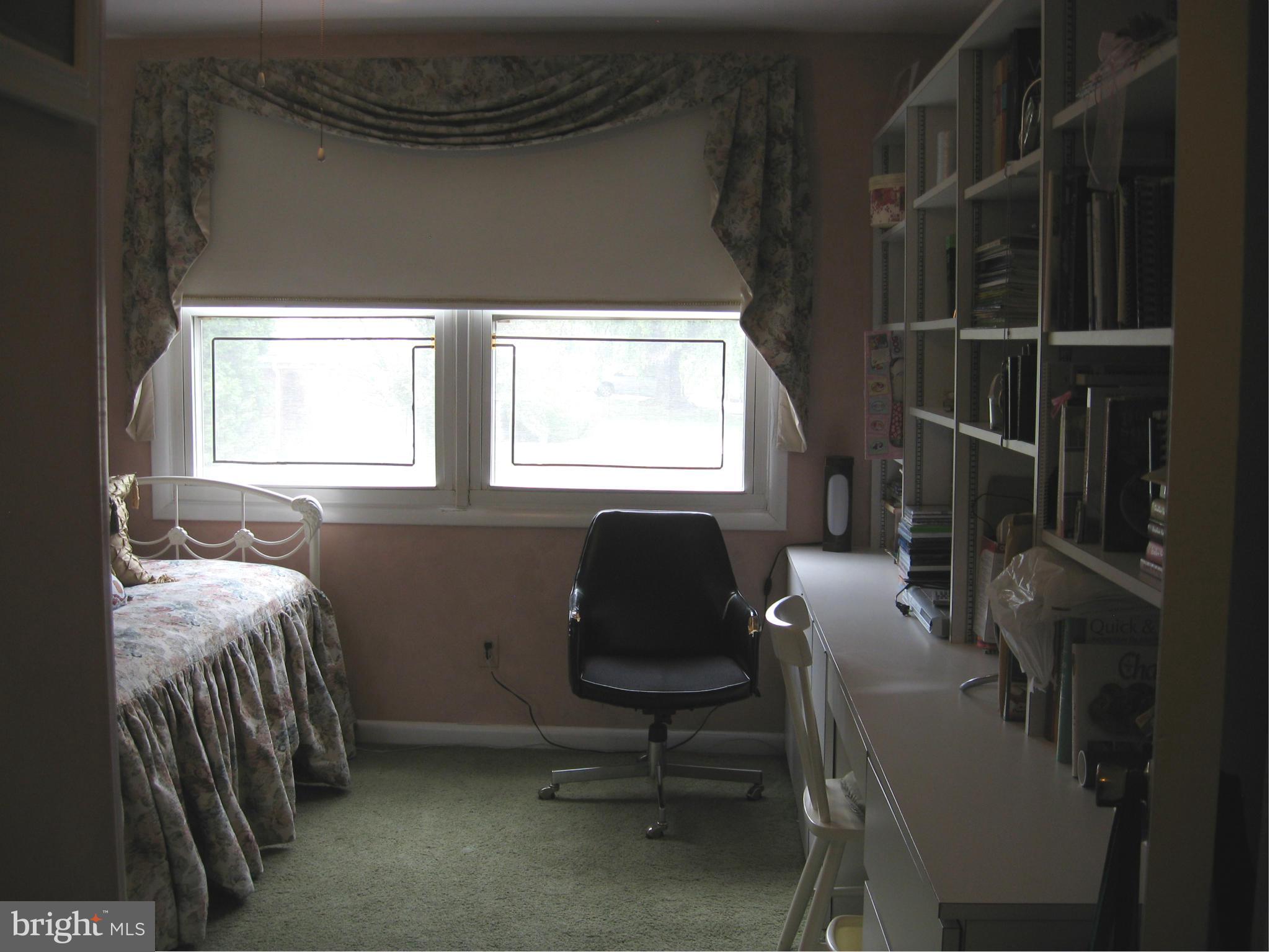 2504 Larryvale Road Baltimore, MD 21209 - Photo 13 of 26 Bedroom