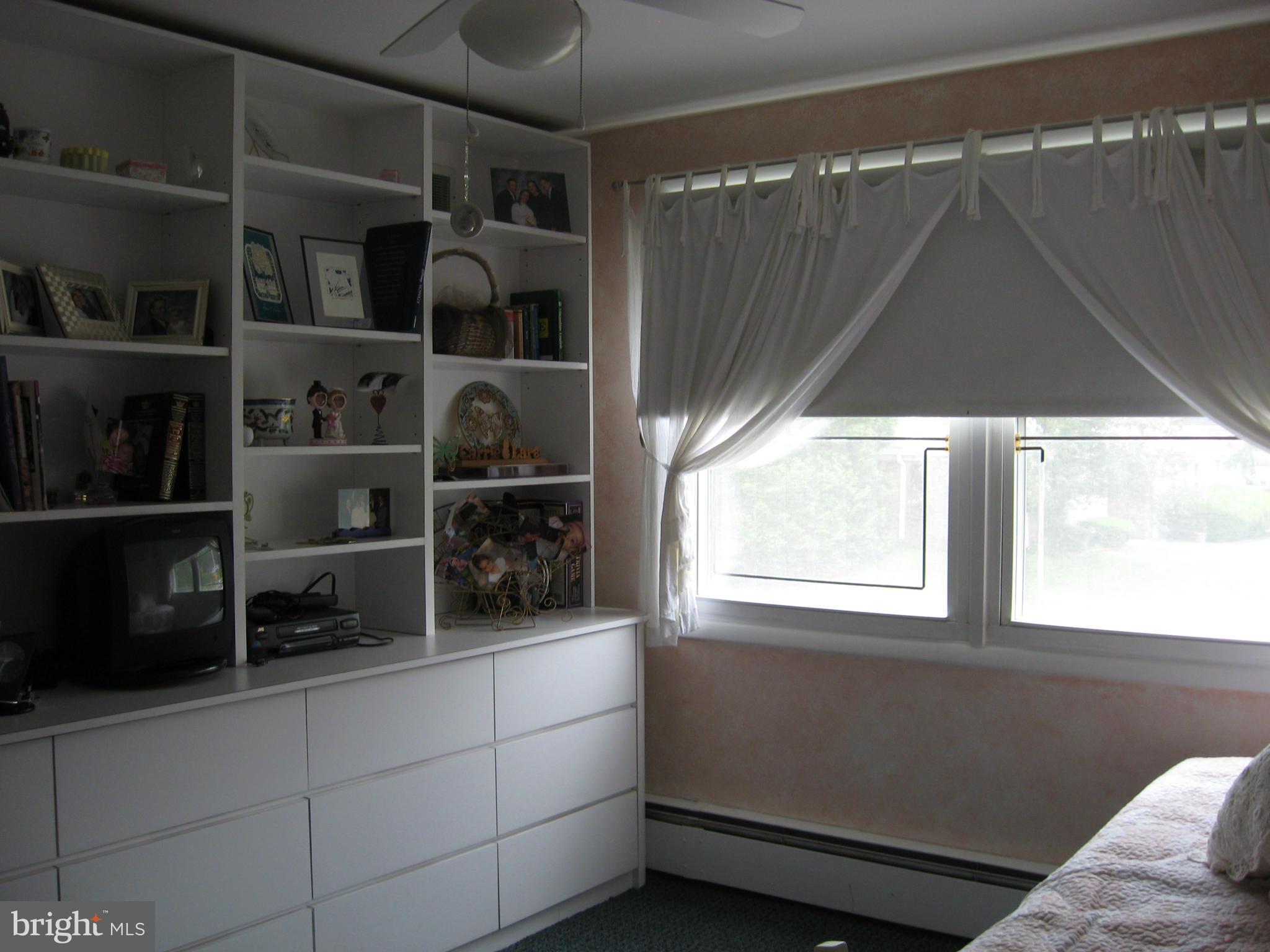 2504 Larryvale Road Baltimore, MD 21209 - Photo 15 of 26 Bedroom