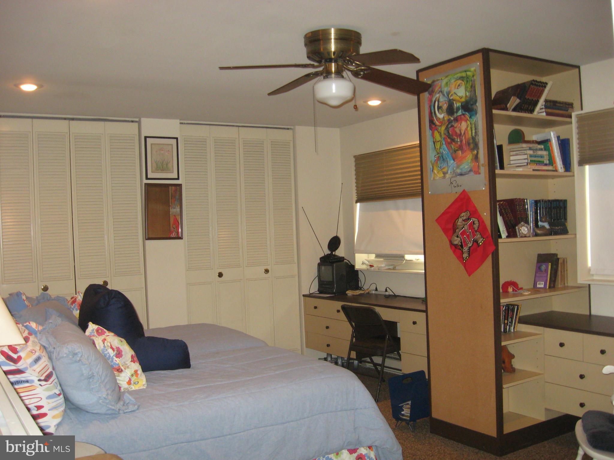 2504 Larryvale Road Baltimore, MD 21209 - Photo 17 of 26 Bedroom