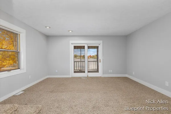 $599,900 | 7093 Peninsula Drive Northeast, Rockford, MI 49341