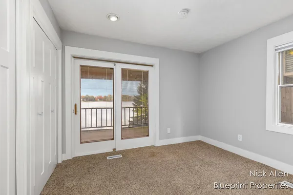$599,900 | 7093 Peninsula Drive Northeast, Rockford, MI 49341