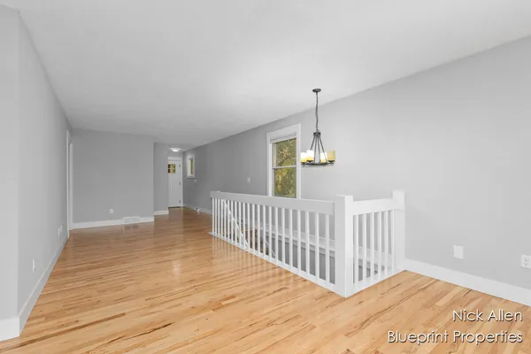 $599,900 | 7093 Peninsula Drive Northeast, Rockford, MI 49341