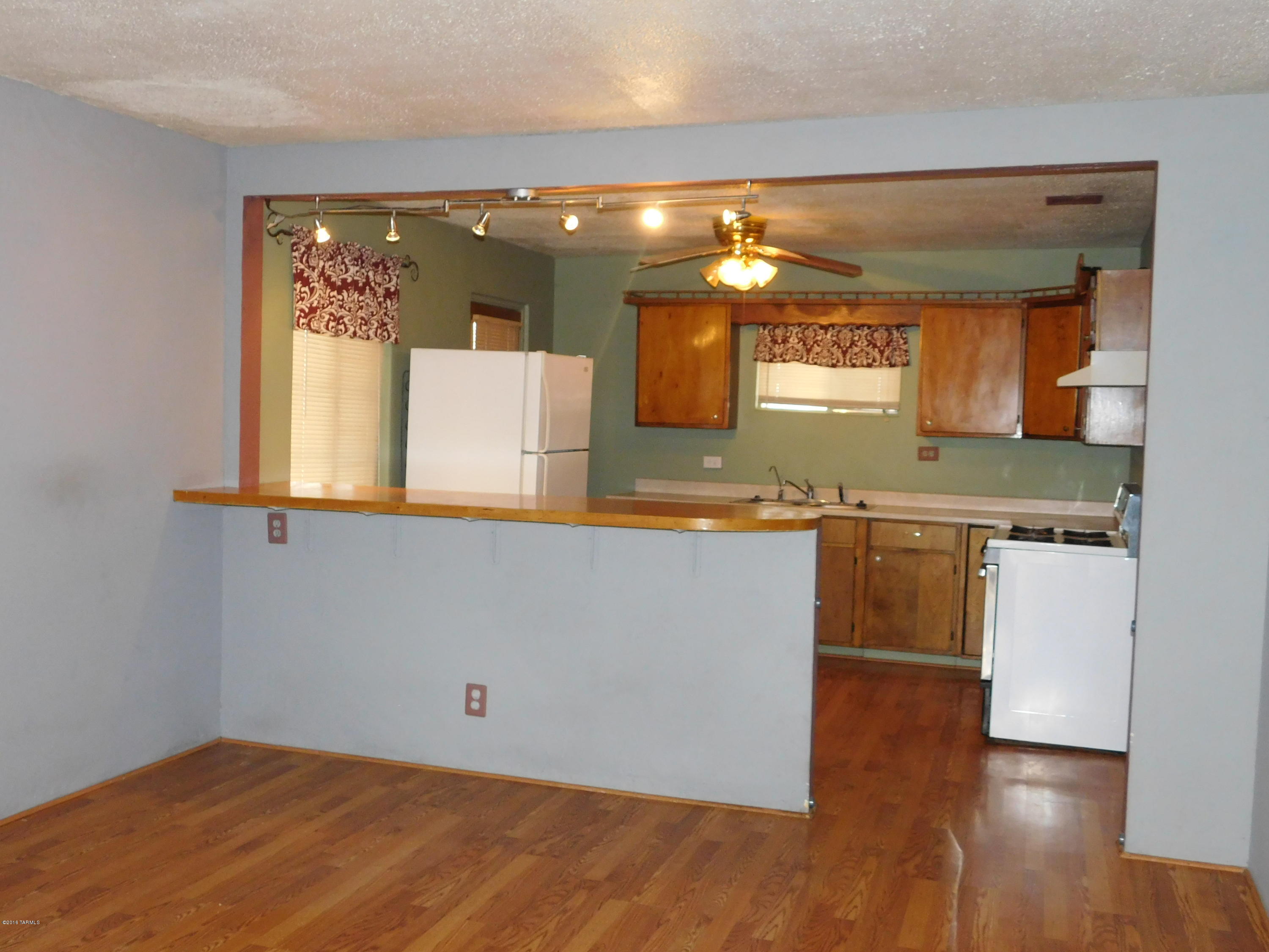 855 West Vanover Road Tucson, AZ 85705 - Photo 3 of 10 Gallery Image 3