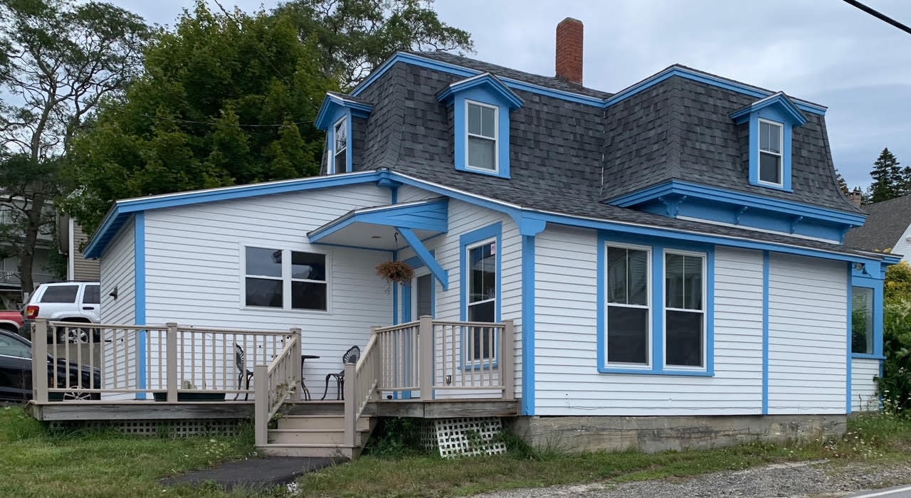 Bolton green grass pic