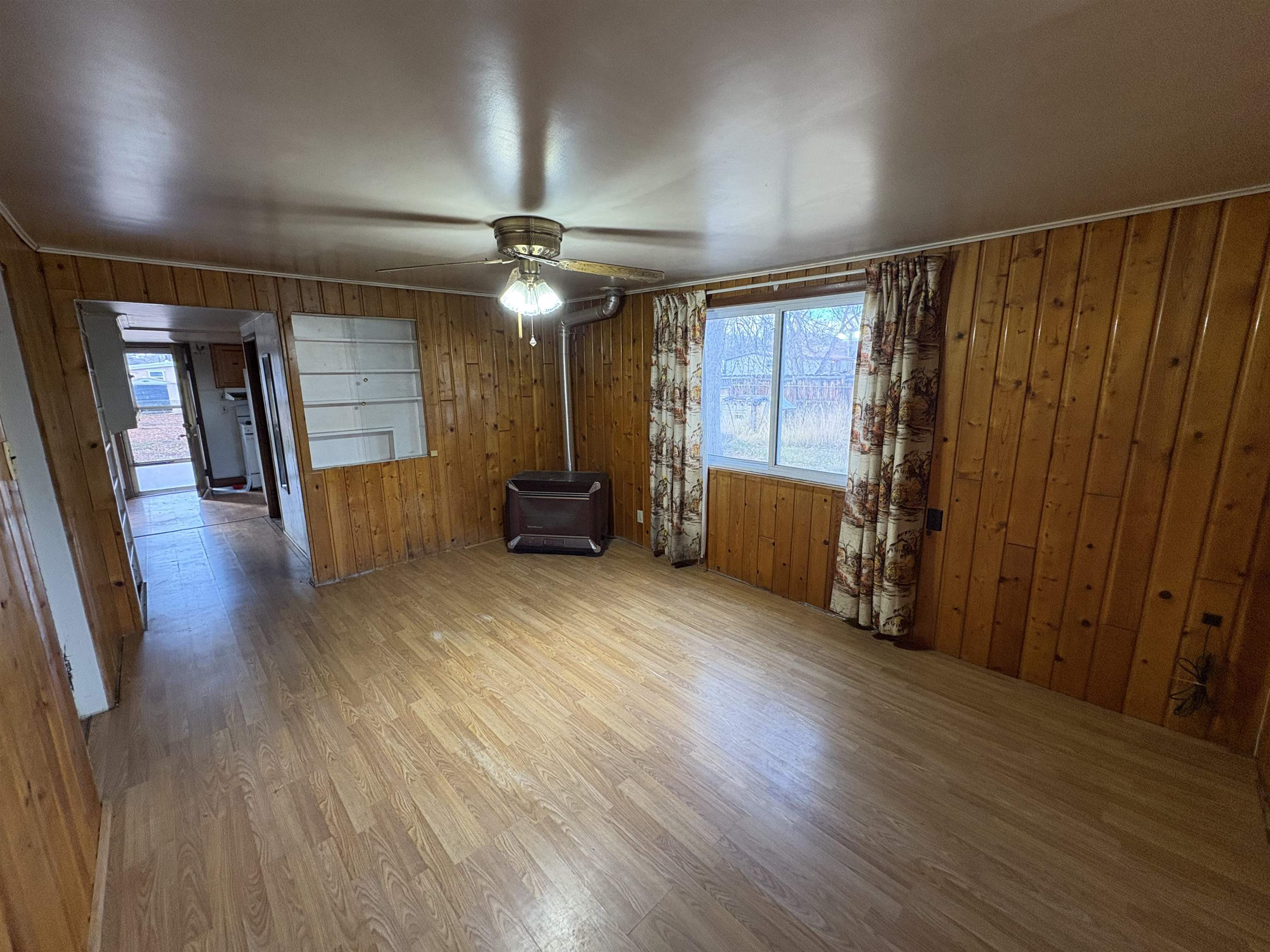 385 Wood Street Lander, WY 82520 - Photo 6 of 25