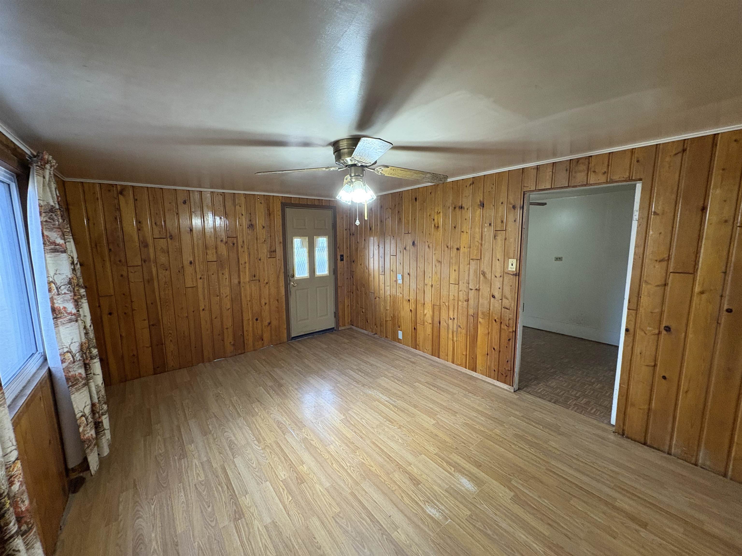 385 Wood Street Lander, WY 82520 - Photo 7 of 25