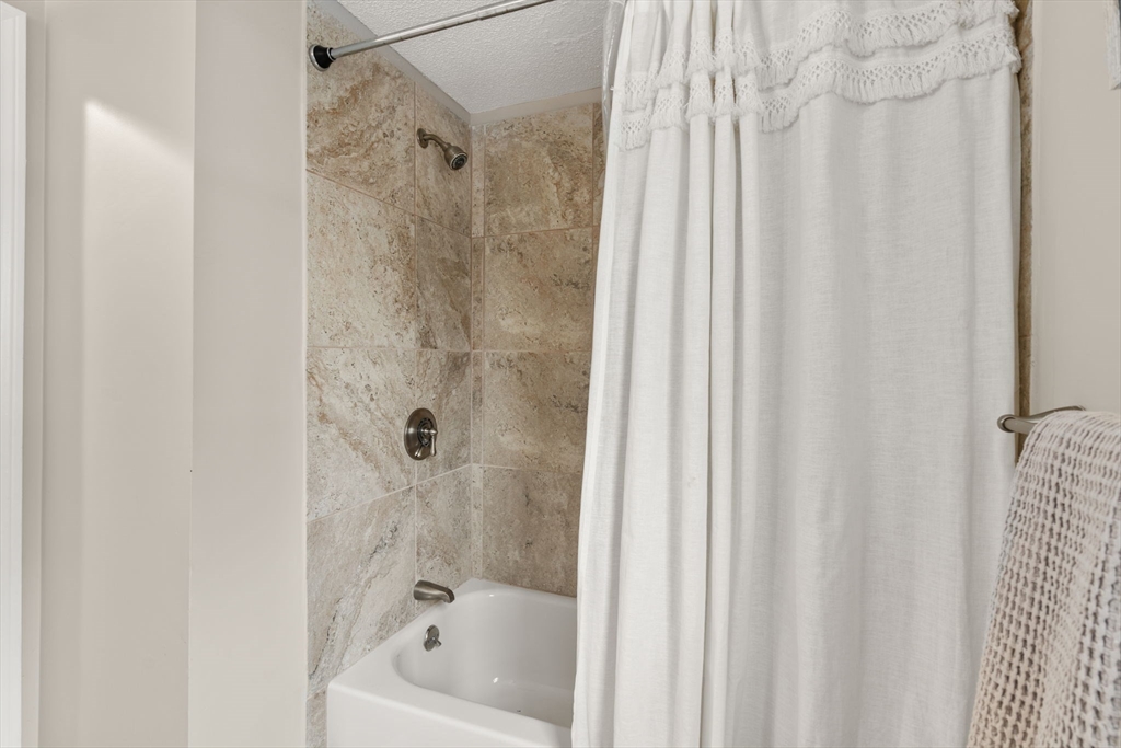 13 Fayette Street, Unit 3 Beverly, MA 01915 - Photo 18 of 26