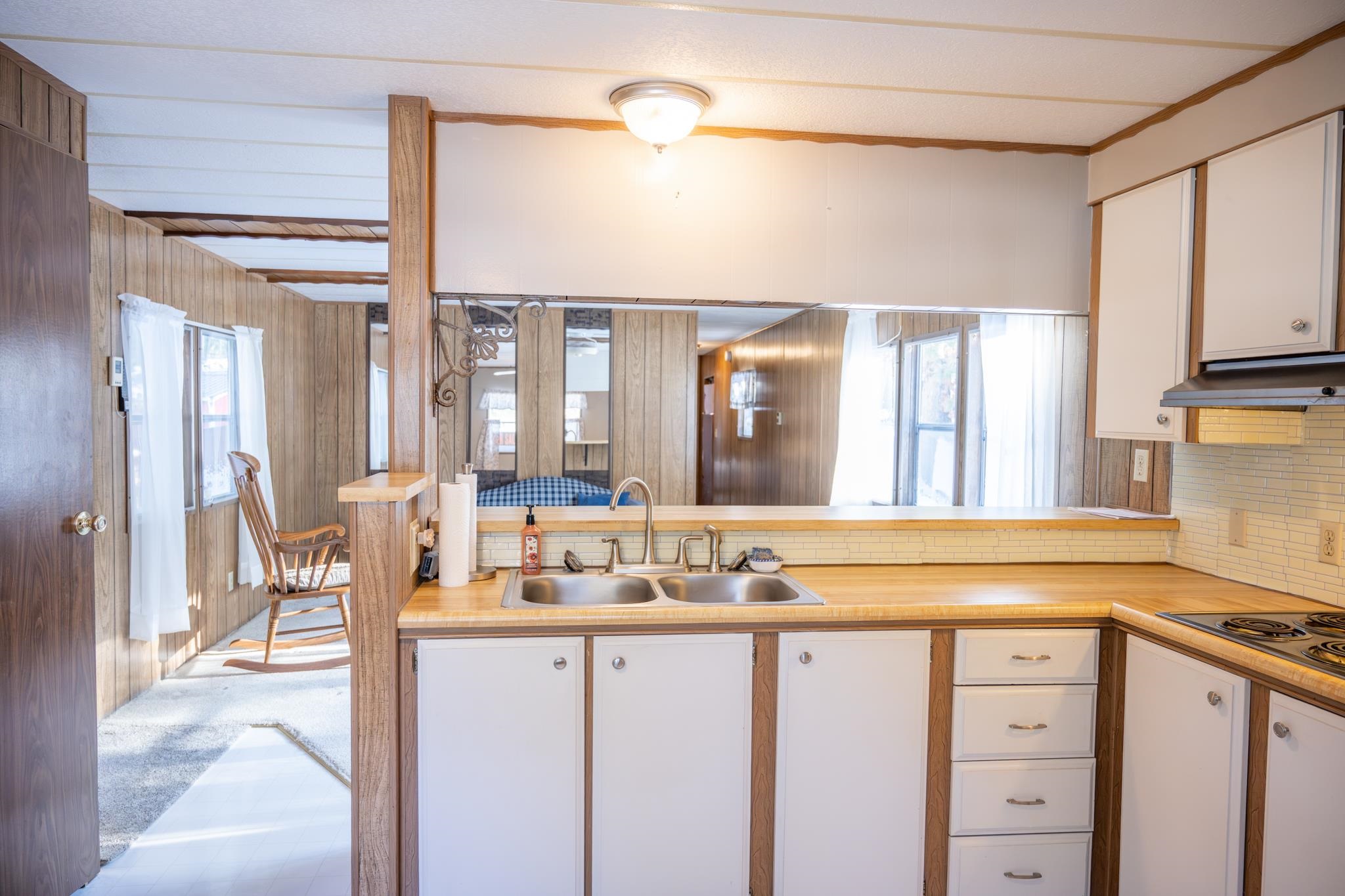 4 Raccoon Mauston, WI 53948 - Photo 10 of 40