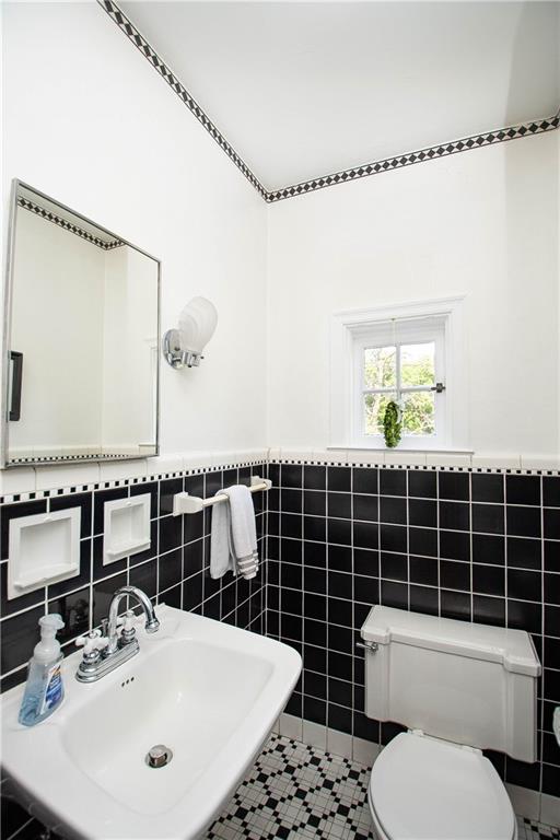 2501 Kessler Blvd E Drive Indianapolis, IN 46220 - Photo 30 of 60