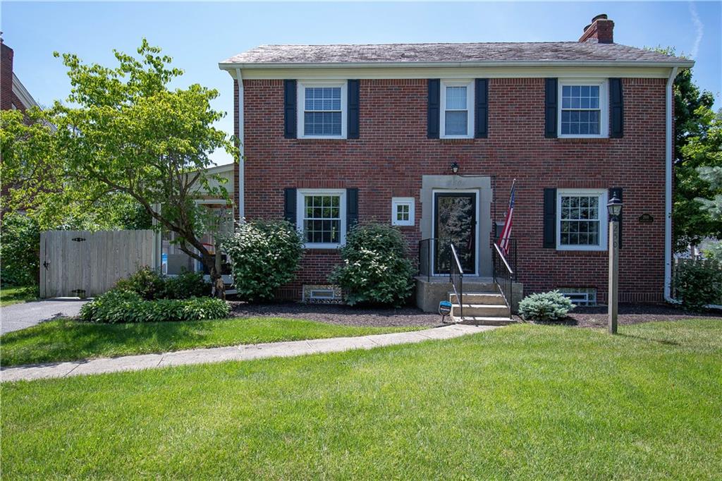 2501 Kessler Blvd E Drive Indianapolis, IN 46220 - Photo 5 of 60