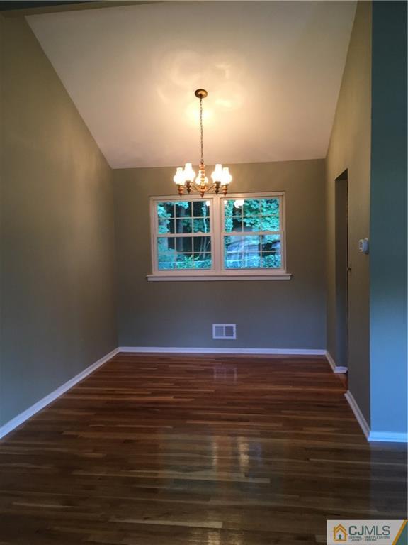 12 Venus Road Old Bridge, NJ 08879 - Photo 5 of 17 Gallery Image 5