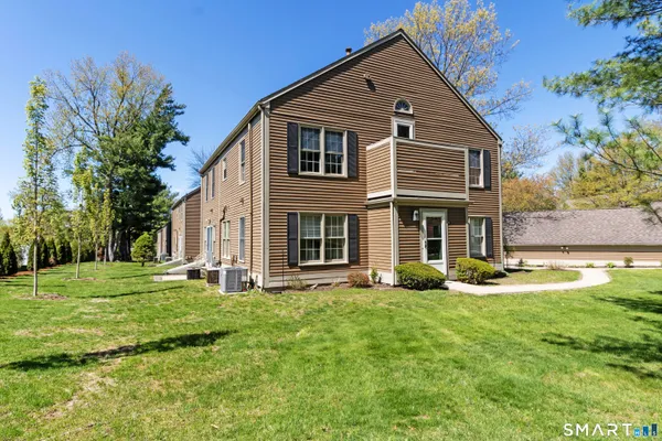 $314,900 | 9 Newberry Lane, Unit 9, Glastonbury, CT 06033