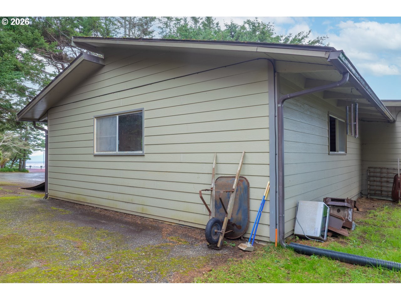 94268 6th Street Gold Beach, OR 97444 - Photo 40 of 45
